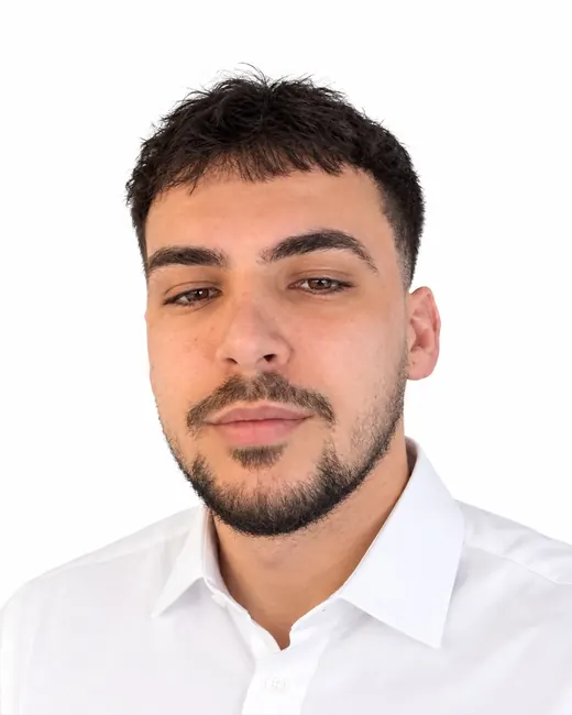 Porträt von Enis Gashi, Geschäftsführer der E&E Objektservice GbR